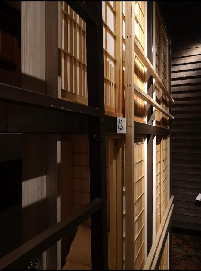 台甕茶室青年旅館 Tai-Wong Tatami Room Hostel Tainan Eksteriør billede