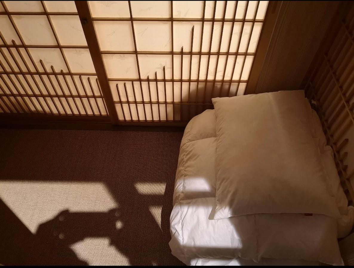 台甕茶室青年旅館 Tai-Wong Tatami Room Hostel Tainan Eksteriør billede
