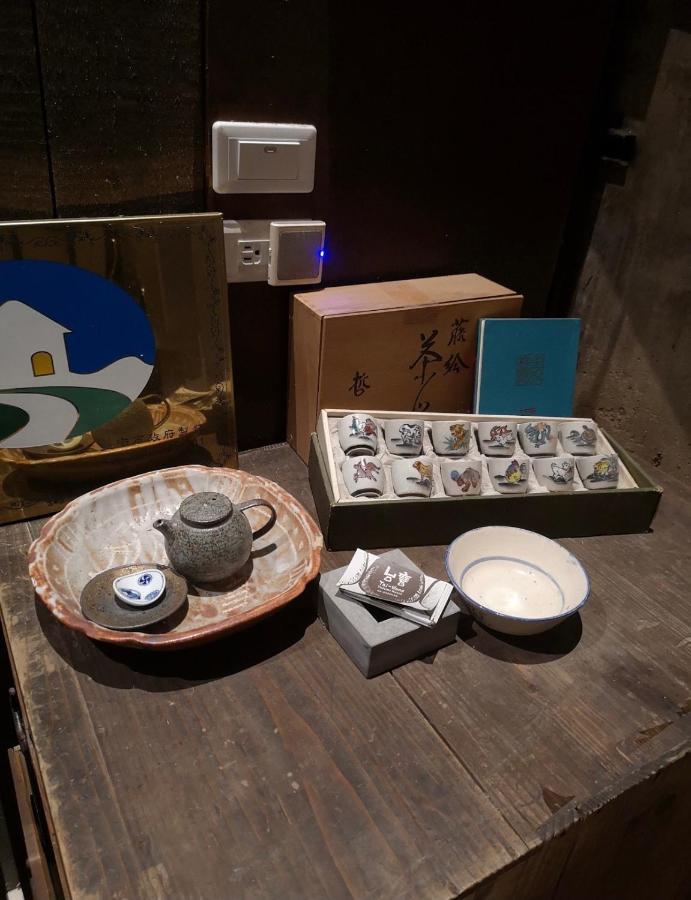 台甕茶室青年旅館 Tai-Wong Tatami Room Hostel Tainan Eksteriør billede
