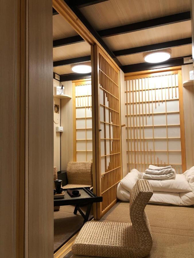 台甕茶室青年旅館 Tai-Wong Tatami Room Hostel Tainan Eksteriør billede