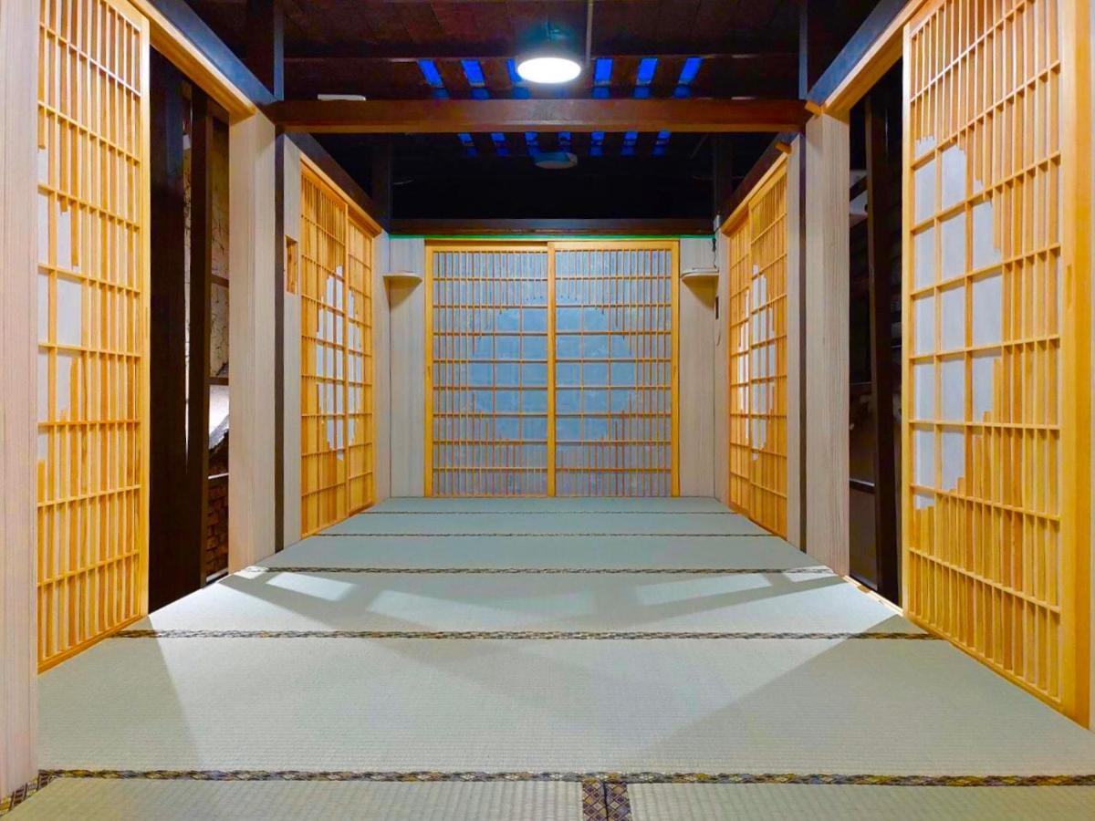 台甕茶室青年旅館 Tai-Wong Tatami Room Hostel Tainan Eksteriør billede