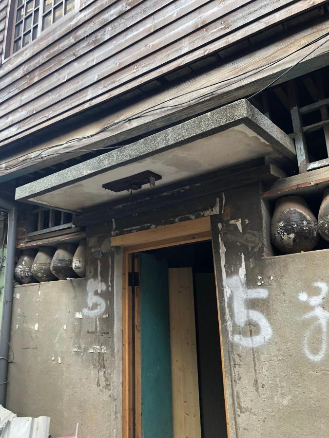 台甕茶室青年旅館 Tai-Wong Tatami Room Hostel Tainan Eksteriør billede